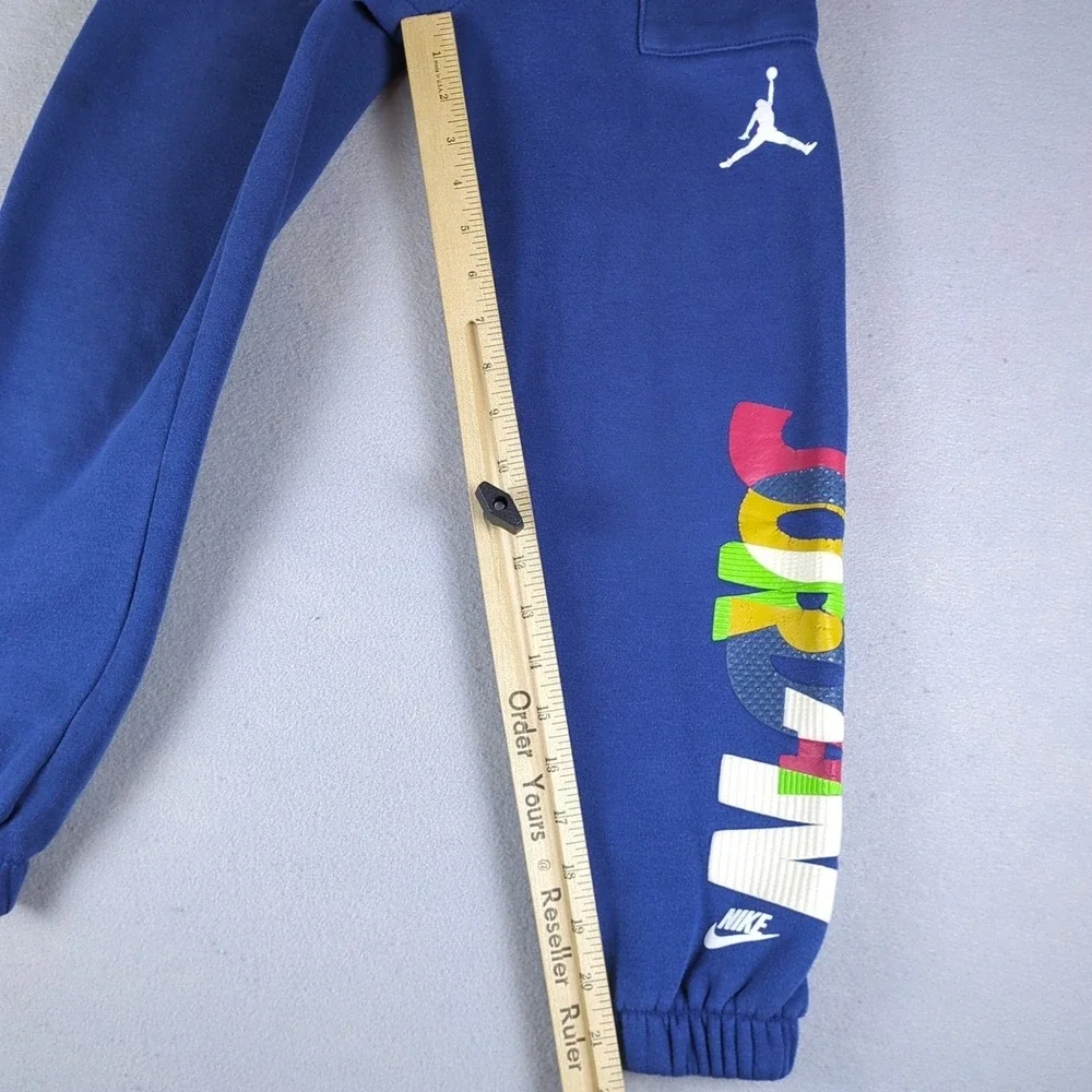Nike Jordan Messy Room Jogger Pants Boys Small Blue Fleece Sweatpants Embossed